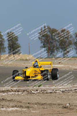 media/May-01-2022-CalClub SCCA (Sun) [[03a481c204]]/Group 6/Qualifying (I5)/